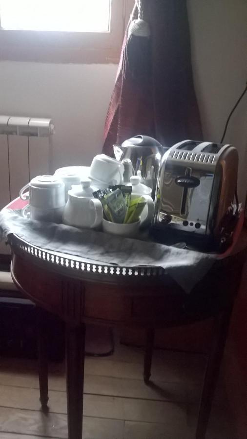 Le Chevalier D'Eon Bed and Breakfast Tonnerre Εξωτερικό φωτογραφία