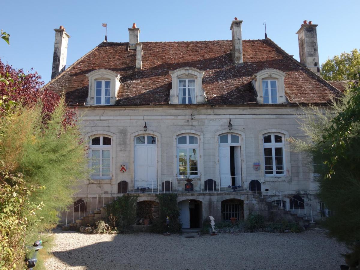 Le Chevalier D'Eon Bed and Breakfast Tonnerre Εξωτερικό φωτογραφία